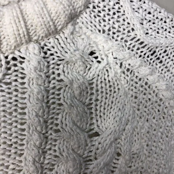 Zara White Knit Crew Neck Sweater Size Small - Picture 3 of 9